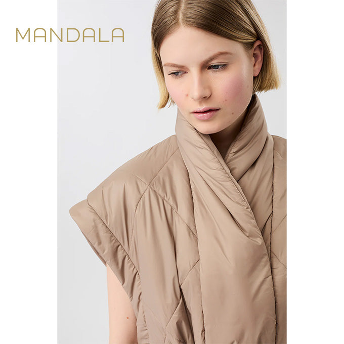 warme weste von mandala sand beige