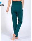 yogahose magadi susan green